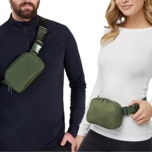 Lole Green Crossbody Bag(NWOT)